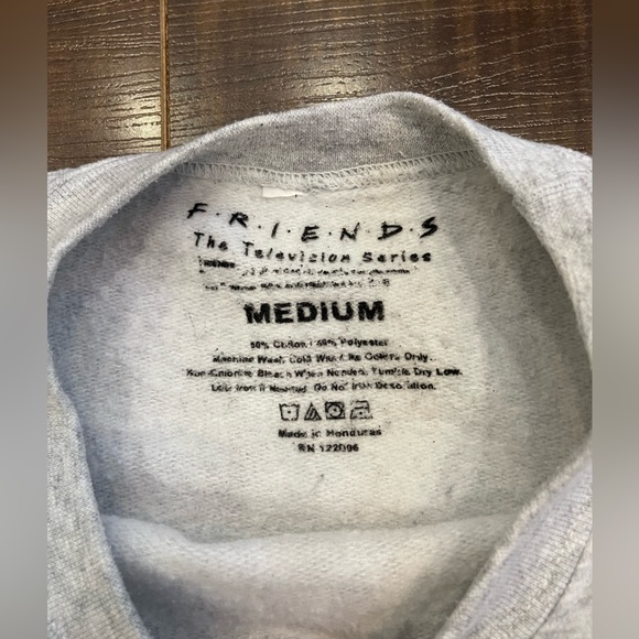 Friends crewneck - Picture 3 of 3